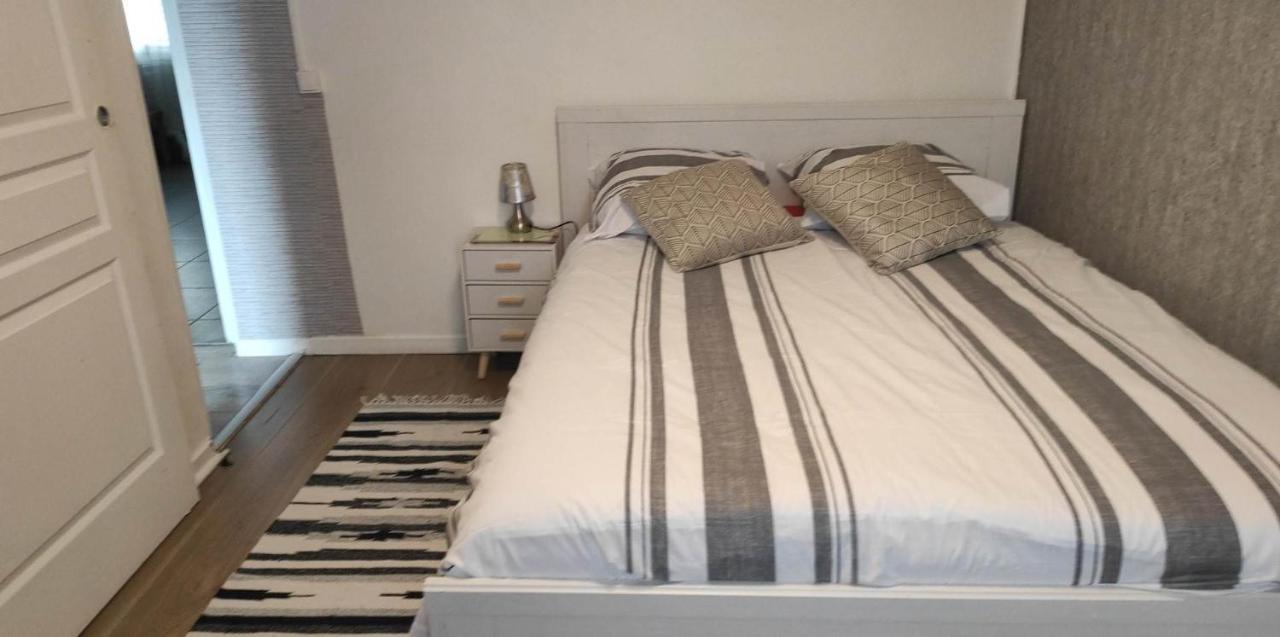 Convivialetzen Apartment Chatenoy-le-Royal ภายนอก รูปภาพ